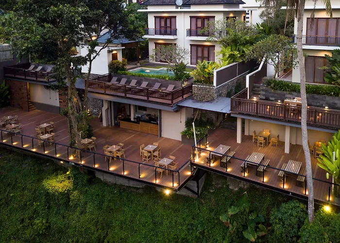 Annupuri Bali 3*